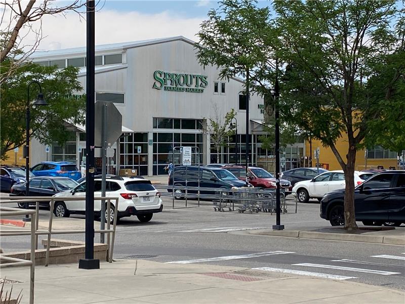 Sprouts supermarket is just one block away!