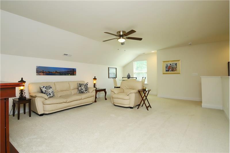 Full Bonus Room