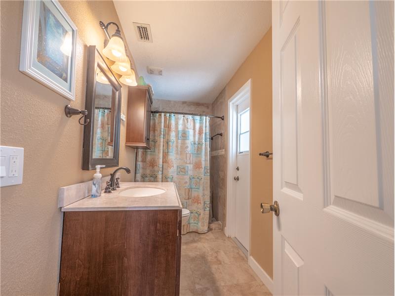 Primary EnSuite Bath