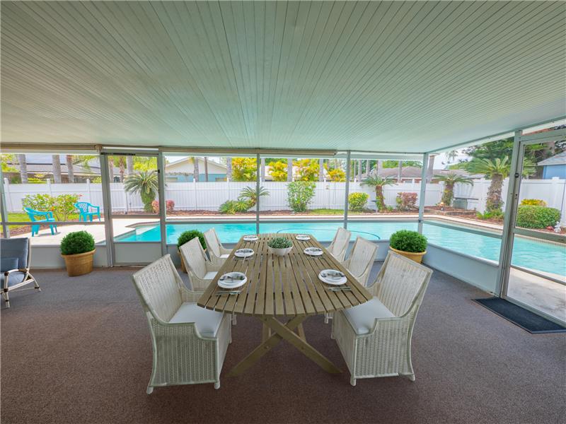 Virtually Staged Screen Lanai