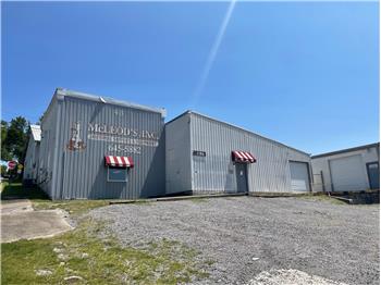 48 West Washington St, Clarksviller, TN