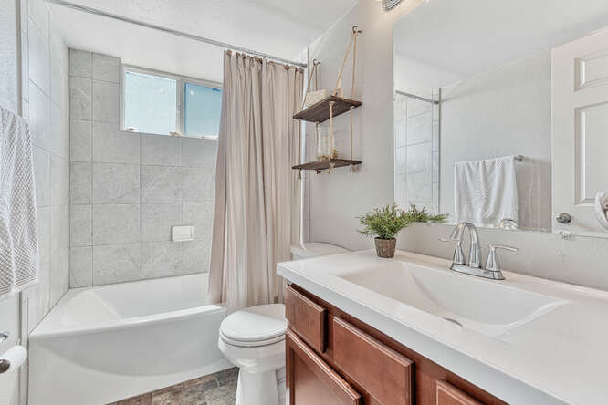 Main Level Full Hall Bathroom