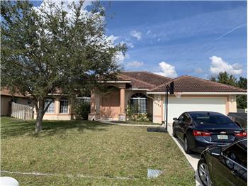 Primary listing photos for listing ID 559615