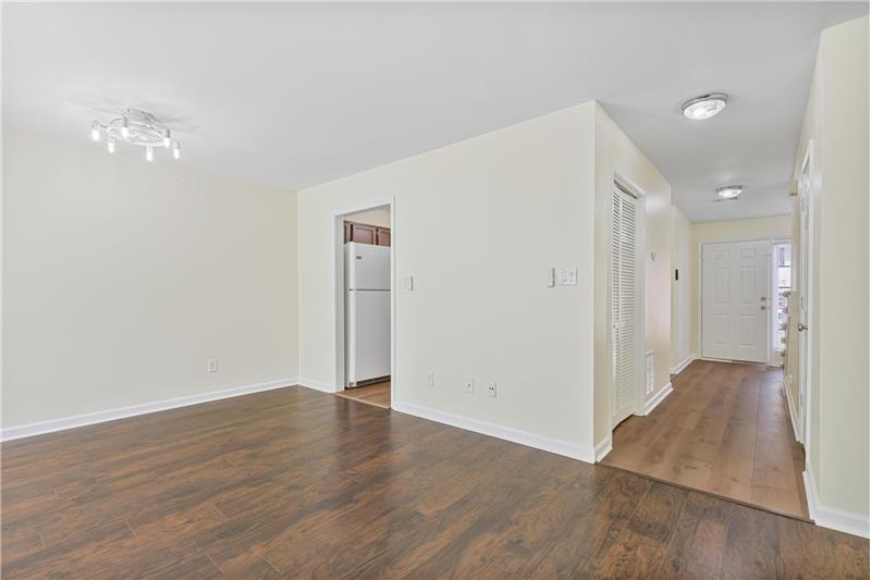 Light fixtures feature multi-level fan speeds