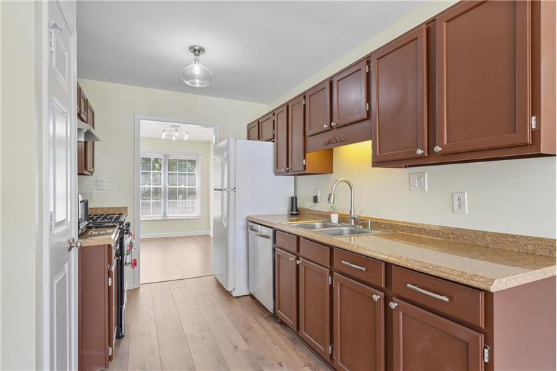 New gas range and hood