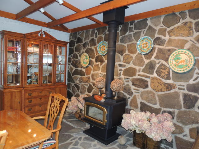 Dining Room Free Standing Stove