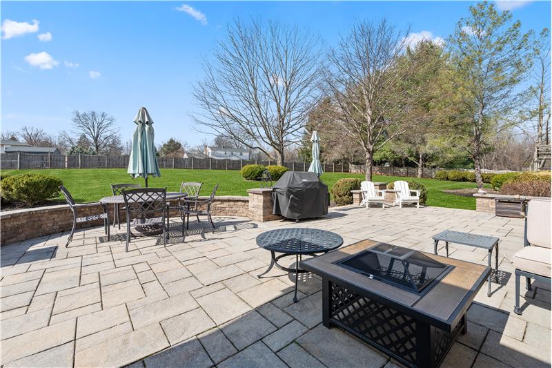 Backyard Paver Patio