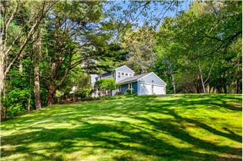 5 Old Orchard St., Sherborn, MA