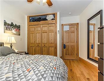 Primary listing photos for listing ID 561175