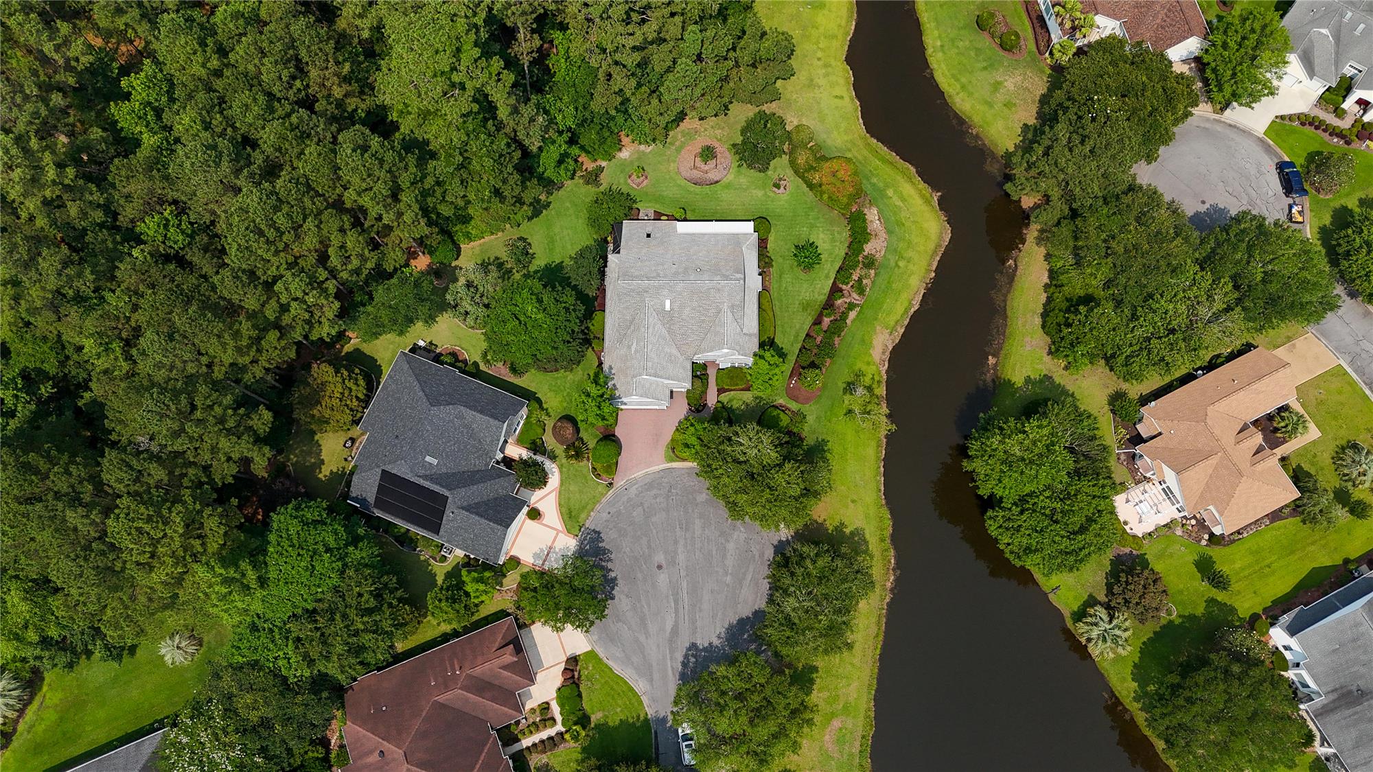https://realbird.blob.core.windows.net/rb-photos/5-savage-court-bluffton-sc-29909_G3E3N2T3_641240_638850561353745672_80x60.jpg