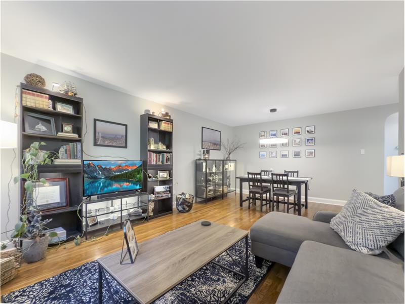 500 E Lancaster Ave, Unit 128D - Living Room 