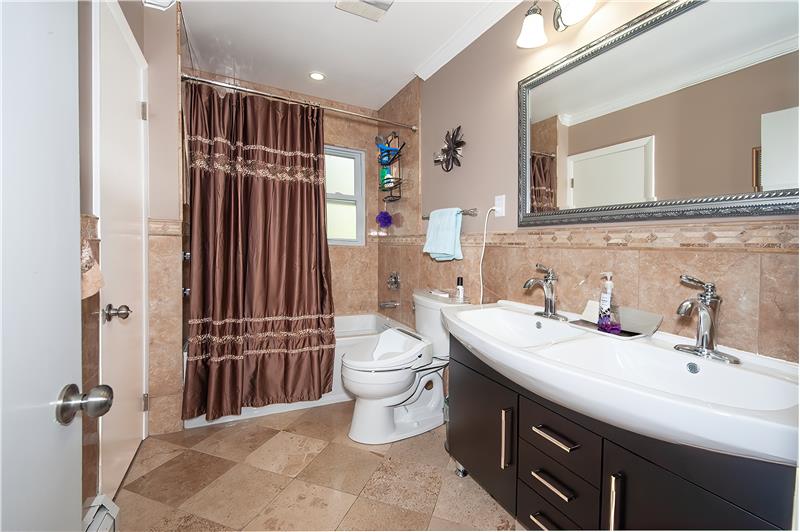 503 Kent - Bathroom 2