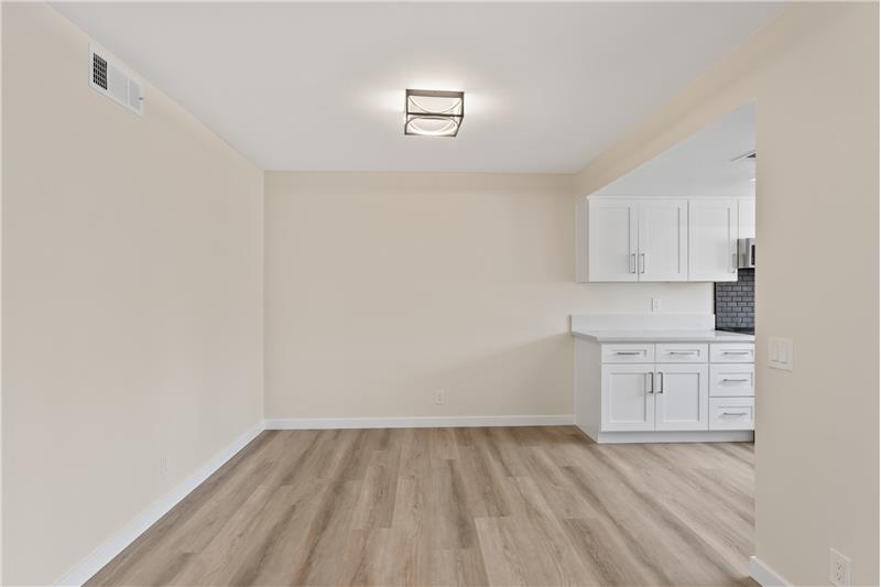 Dining Area Kitchen on RIght