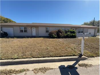 Primary listing photos for listing ID 642336