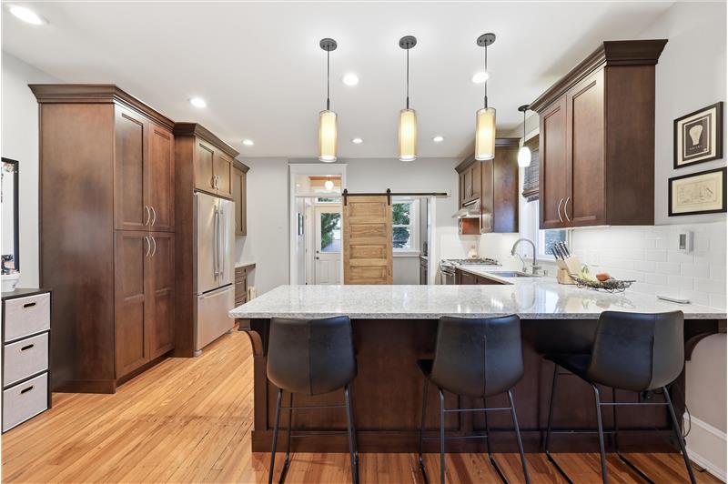 Beautiful updated kitchen with 42" cherry cabinets