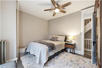 A full size bed fits with ease