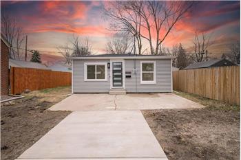Primary listing photos for listing ID 648560