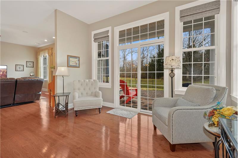 Breakfast Nook/Sun Room