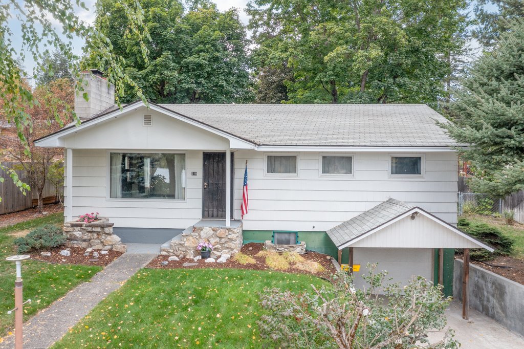 519 N Spokane Ave, Newport, WA 99156 | MLS# 202423619 By Brian Monk ...