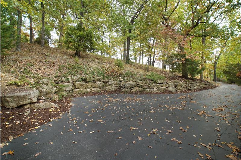 Upper turn around/parking area