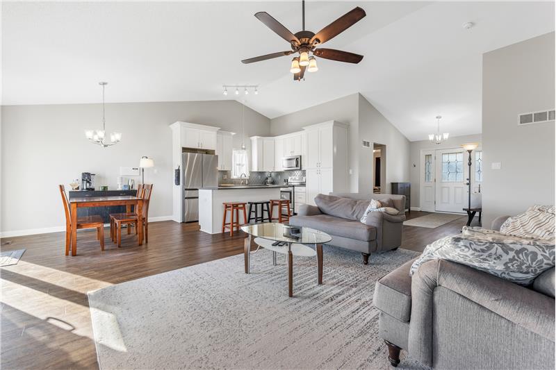 Great room looking toward kitchen/dining