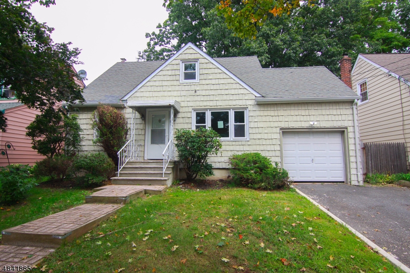 523 Hory St