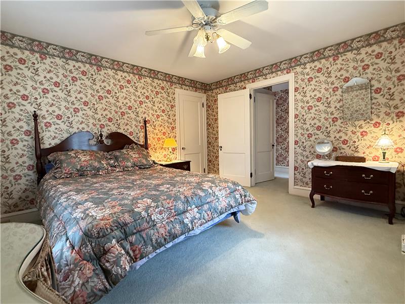 524 Woodside - Bedroom 3 