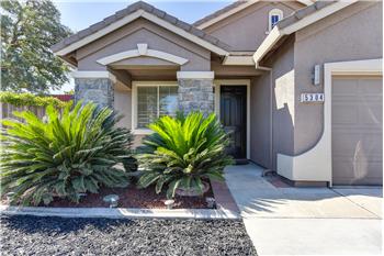 Primary listing photos for listing ID 552394