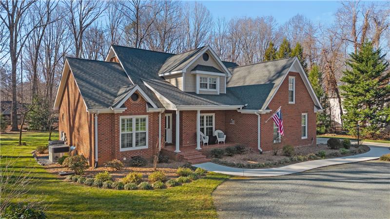Privacy, space, serenity, timeless charm. Architectural roof.
