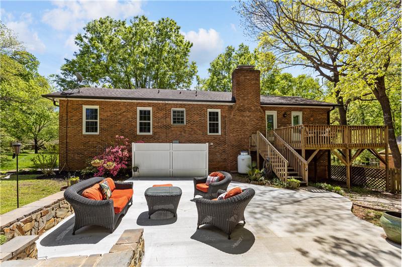 Outdoor living area