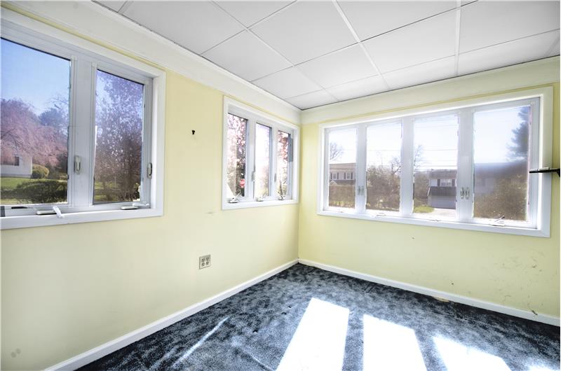 533 W Wayne Avenue Enclosed Sunroom