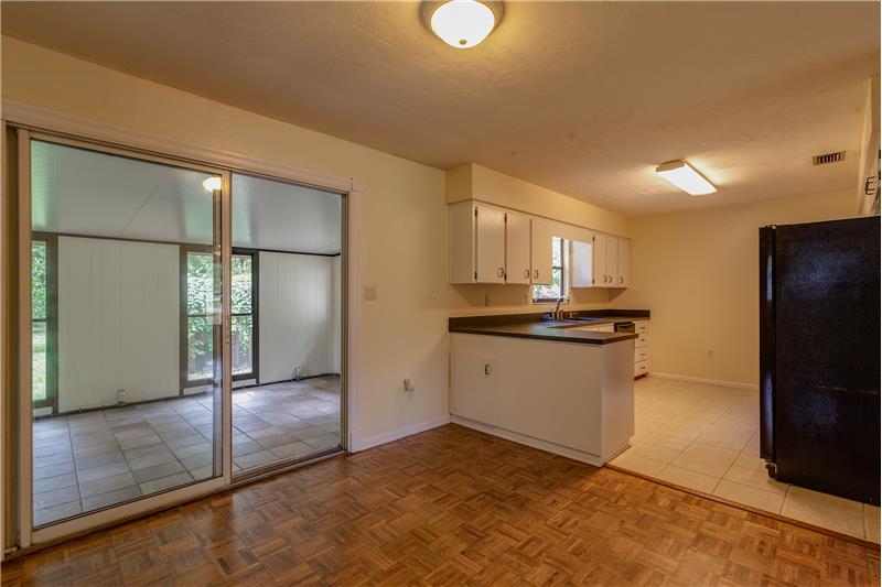 Family Room to Kitchen