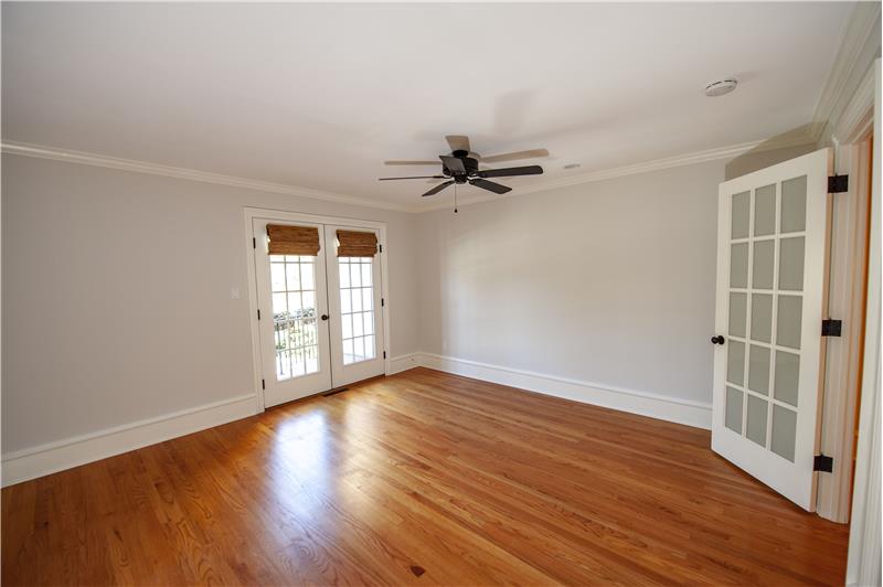 537 Barrett Avenue Unit #4 Master Bedroom