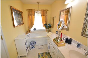 Soaking tub & double sinks