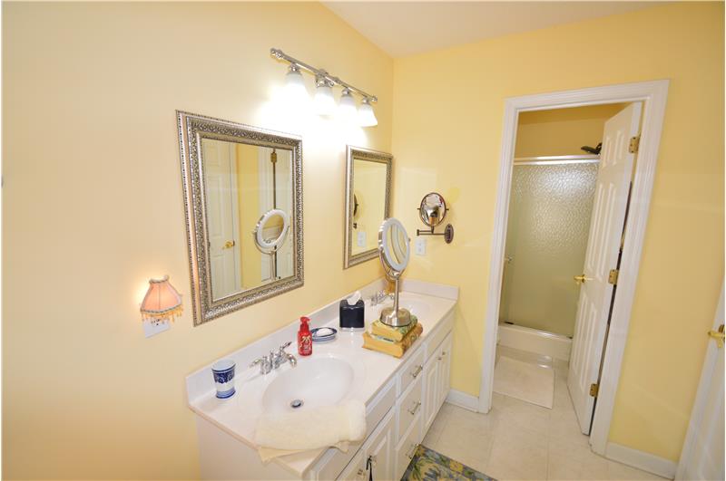 Easy to step into shower