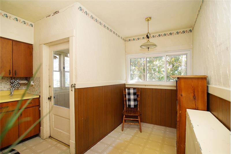 Breakfast nook in kitchen