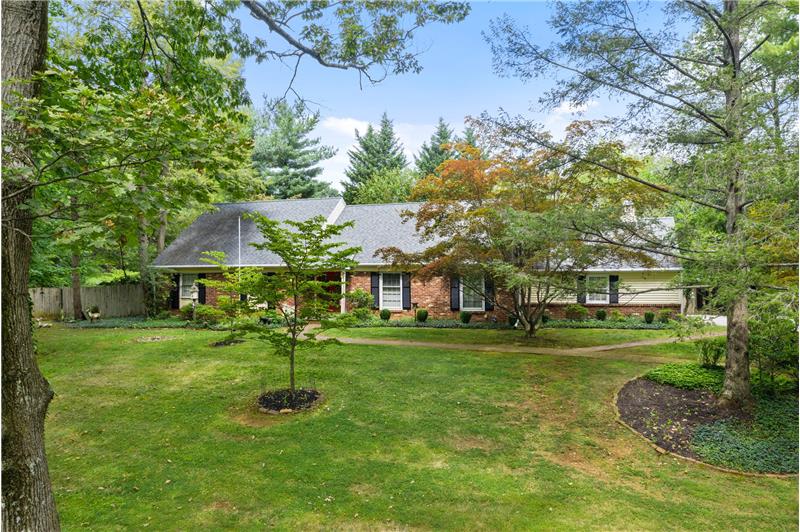 545 Richards Road Exterior Front