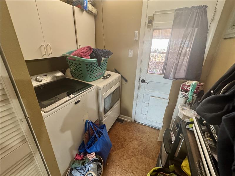 High efficiency washing machine and electric dryer included