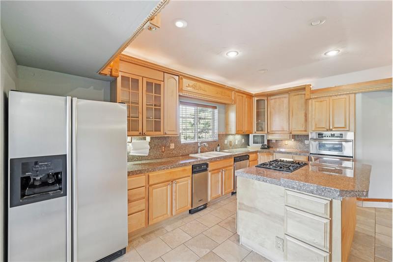 Stainless steel appliances all included