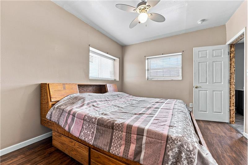 
                            Property Image 37