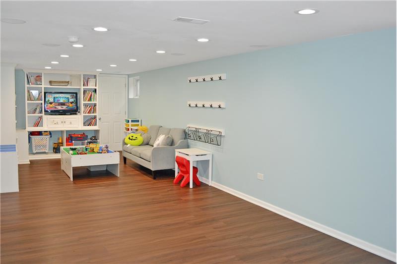 
                            Property Image 33