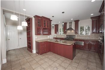 556 Saint Davids  - Kitchen