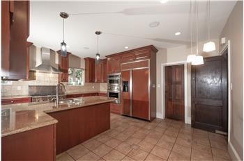 556 Saint Davids  - Kitchen