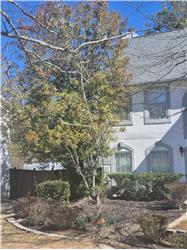 Primary listing photos for listing ID 652446