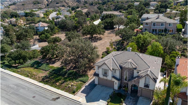 
                            Property Image 63