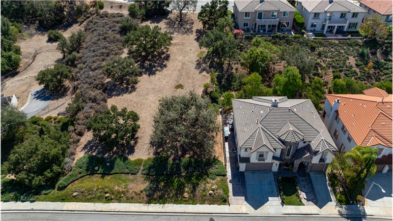 
                            Property Image 64