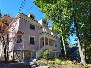 Primary listing photos for listing ID 553561