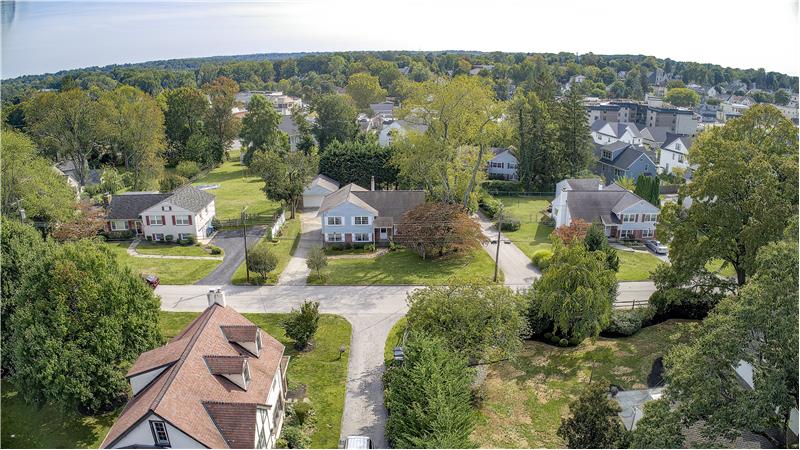 576 Kromer Avenue, Berwyn, PA 19312