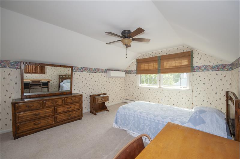 576 Kromer Avenue, Berwyn, PA 19312