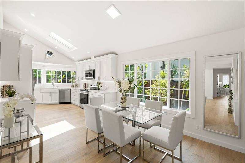 Large windows, skylight & recessed lighting